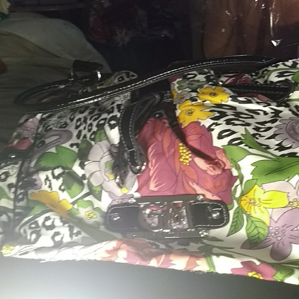 Gia Milani purse